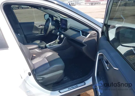 2023 Toyota Rav4 Hybrid Xse from USA, damaged, VIN 4T3E6RFVXPU116226
